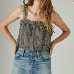 Lucky Pleated Bubble Tank NWT